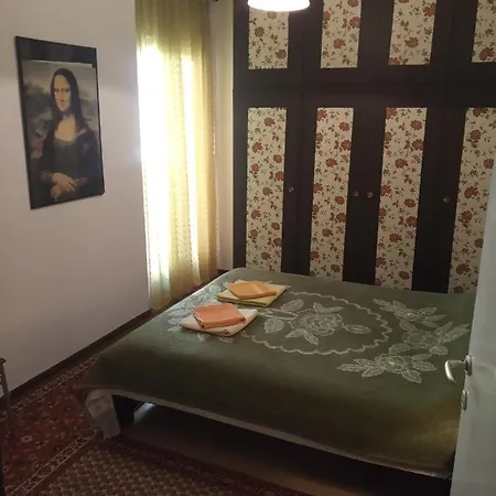 Cosy Penthouse -up To 6 Guests- In The Centre! Apartment